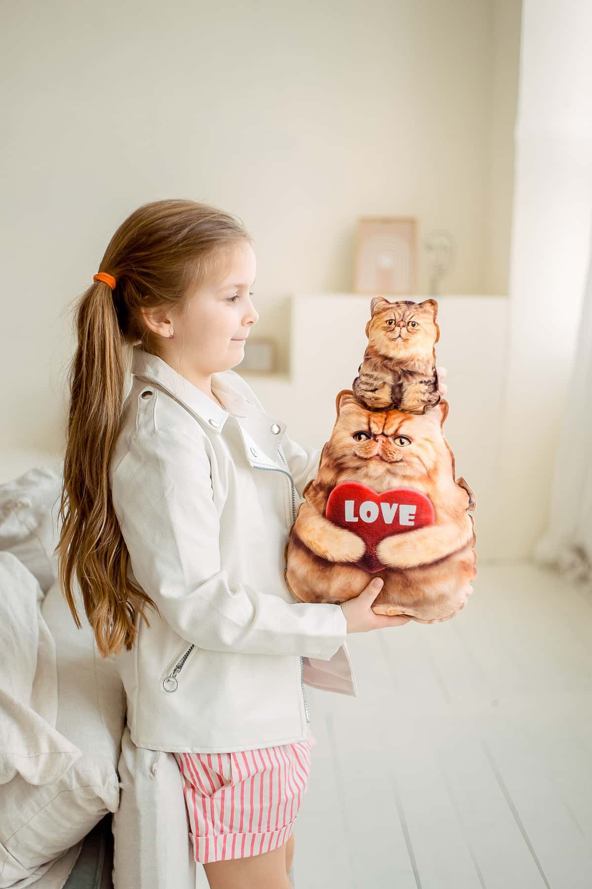 Реалистичная игрушка-подушка Персидский рыжий котенок с Love - фото 3